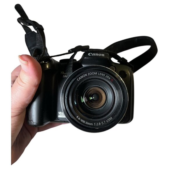 Canon PowerShot SX1IS 10 MP CMOS Digital Camera with 20x Wide Angle Optical - Picture 13 of 16